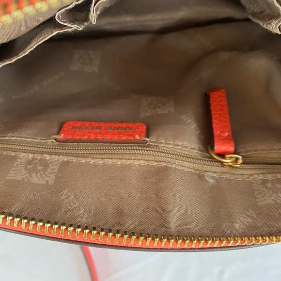 Anne Klein Coral Crossbody With Gold Chain - Picture 6 of 8